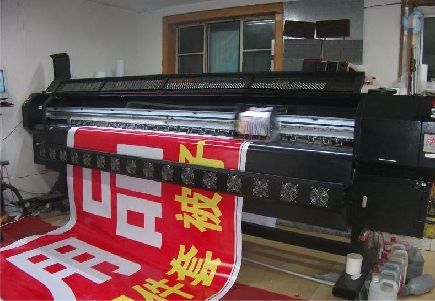 大关喷绘广告分辨率是多少？